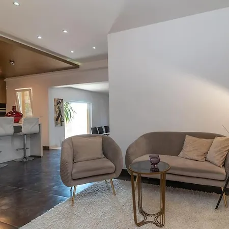Spacious Luxury With Sea View Apartment Trogir