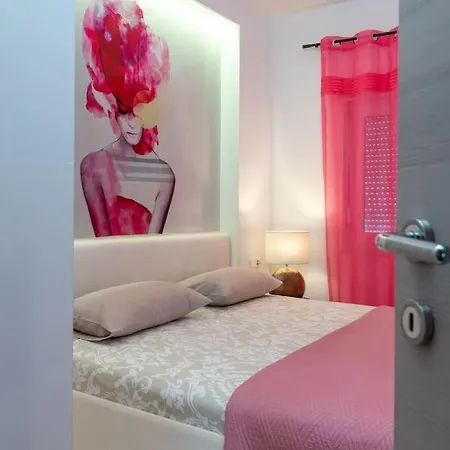 Spacious Luxury With Sea View Trogir